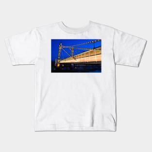 Albert Bridge River Thames London Kids T-Shirt